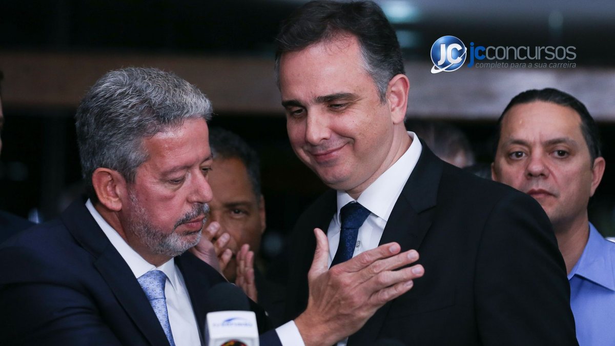 Rodrigo Pacheco (PSD-MG) ao lado do presidente da Câmara, Athur Lira (PP-AL) - Agência Brasil