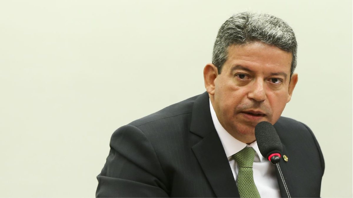 Lira quer governo com menor controle sobre a Petrobras - Agência Brasil