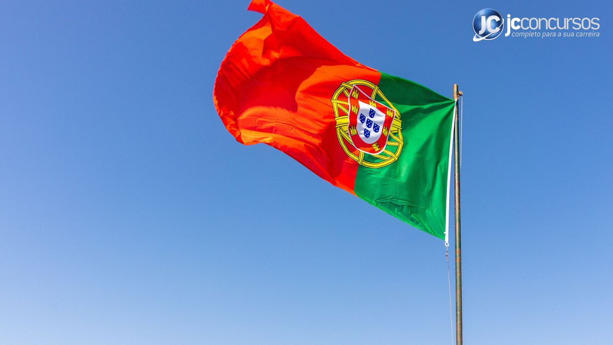 Bandeira de Portugal - Freepik