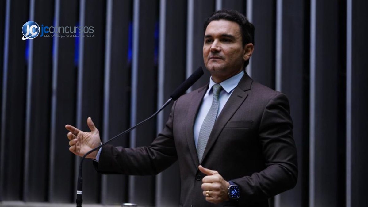 Novo ministro do Turismo, Celso Sabino (União Brasil)