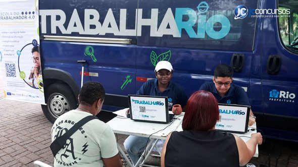 Unidade móvel da Central do Trabalhador do Rio de Janeiro
