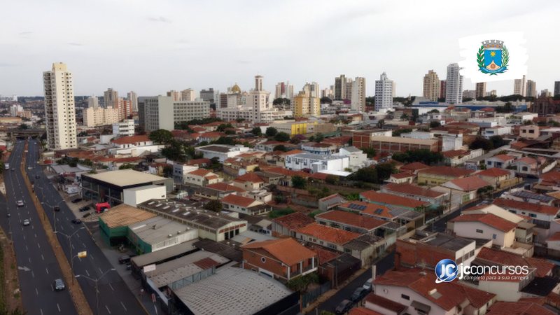 Concurso em Araraquara SP: vista aérea da cidade