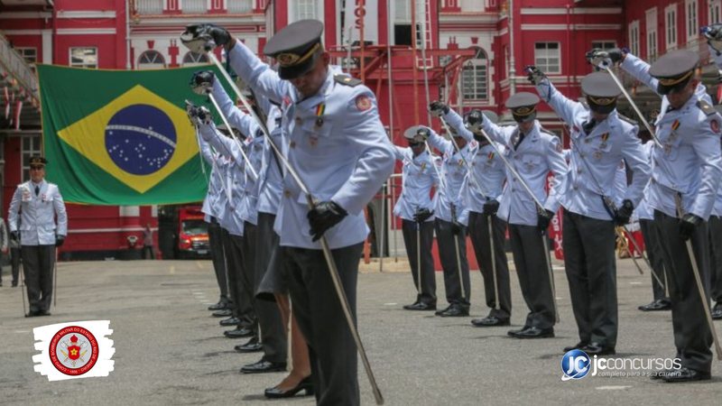 None - Concurso Bombeiros RJ: servidores do Corpo de Bombeiros RJ: Divulgação