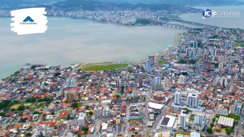 Concurso do Cincatarina: vista panorâmica de Florianópolis, onde fica a sede da instituição
