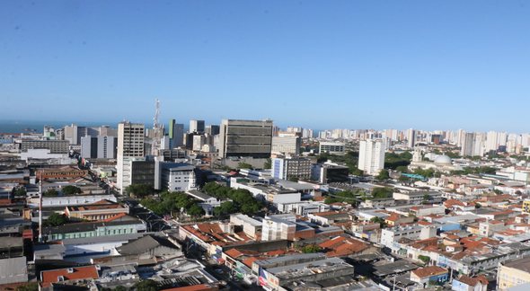 Concurso Coren CE: vista aérea de Fortaleza, onde fica a sede do conselho - Divulgação