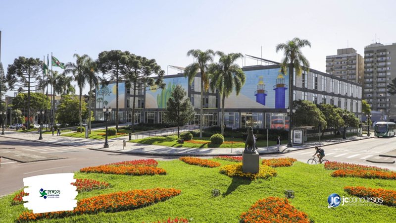 Processo seletivo da Feas: sede da Prefeitura de Curitiba