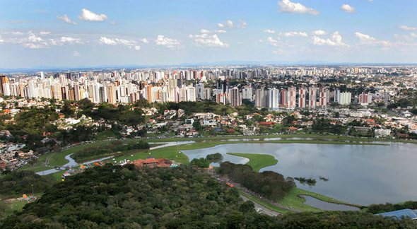 Concurso Prefeitura de Curitiba: cidade vista do alto - Divulgação/PM Curitiba