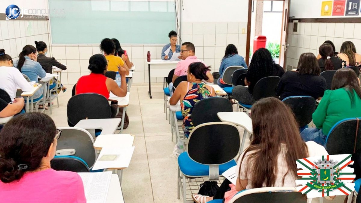Concurso na Bahia: candidatos em sala de aula realizando prova - Crédito: Sara Silva