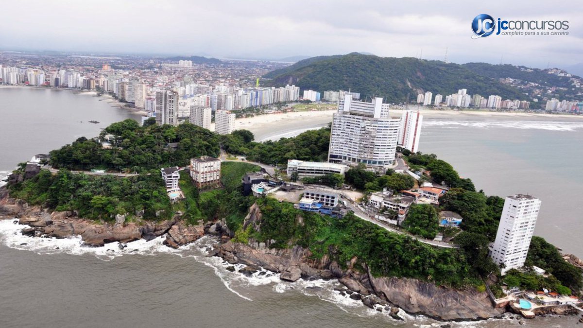 Processo seletivo do Igeve SP: vista aérea do município de São Vicente, no litoral paulista