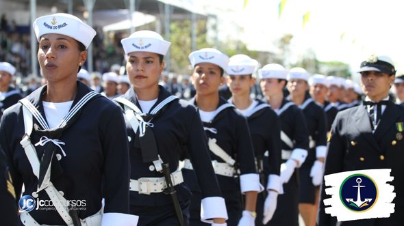 Processo seletivo da Marinha: militares perfilados durante solenidade - Foto: Divulgação