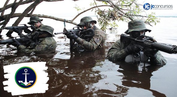 Concurso da Marinha: soldados fuzileiros durante treinamento operacional - Divulgação