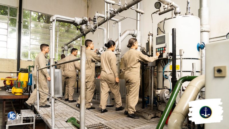 Concurso da Marinha Mercante: estudantes durante treinamento no Ciaga - Foto: Divulgação