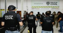 Concurso PC PB: policiais com uniforme da corporação aparecem de costas - Divulgação