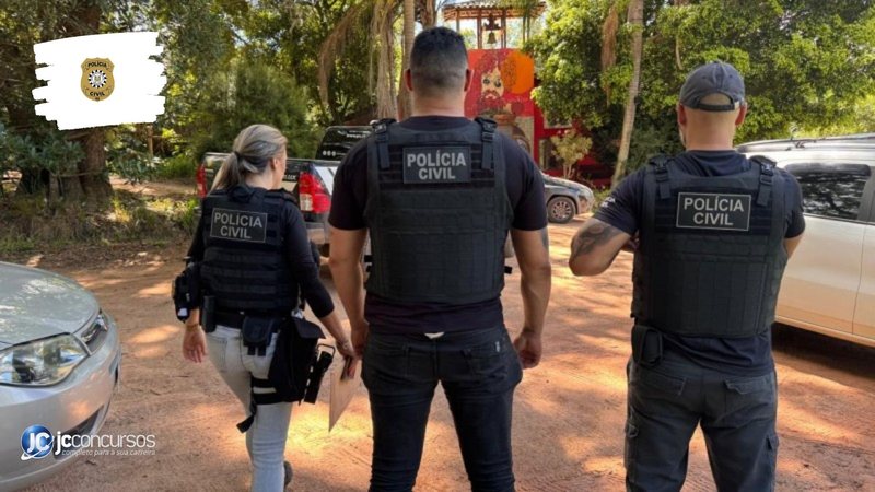 Concurso da PC RS: agentes da corporação durante operação