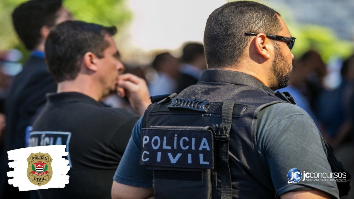 Concurso PC SP: policiais civis de costas - Divulgação