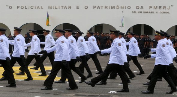 IFRJ abre concurso para professores efetivos