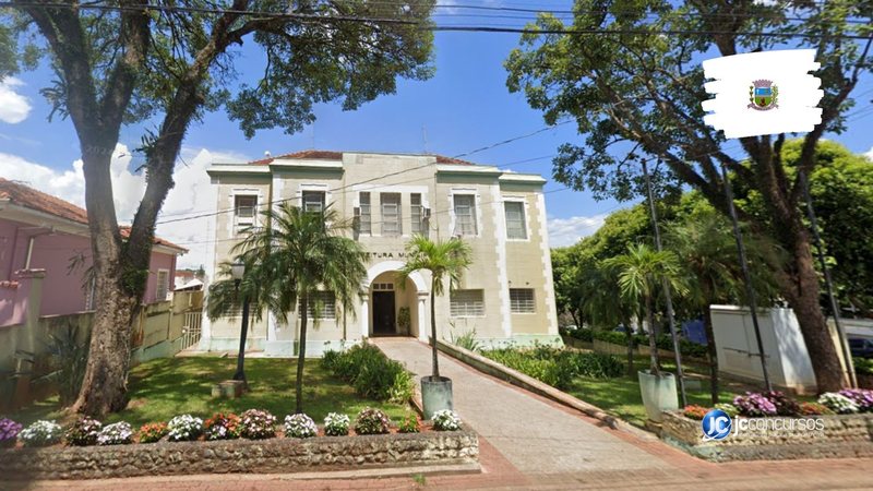 Concurso da Prefeitura de Cajuru: sede do Poder Executivo - Foto: Google Street View