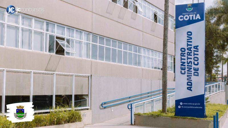 Processo seletivo da SME de Cotia SP: entrada do Centro Administrativo