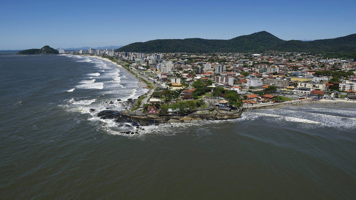 Concurso Prefeitura de Matinhos: vista aérea do município