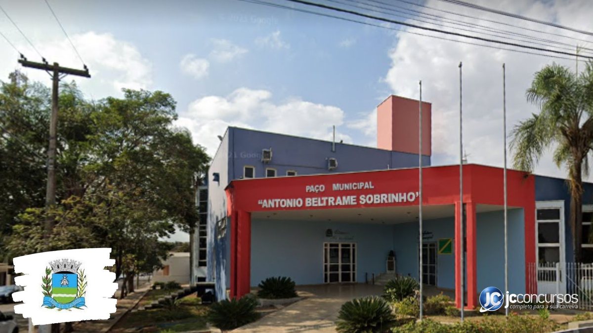 Concurso da Prefeitura de Mombuca: fachada do prédio do Executivo - Google Street View
