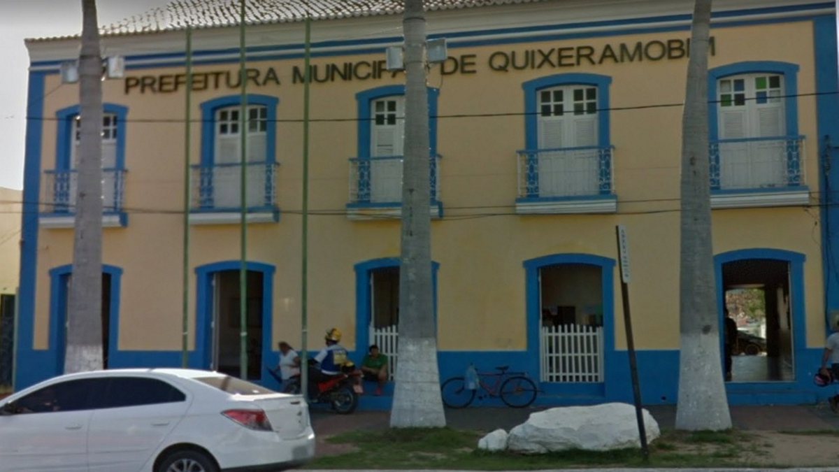 Concurso da Prefeitura de Quixeramobim: fachada do prédio do Executivo
