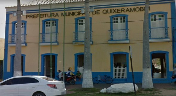 Concurso da Prefeitura de Quixeramobim: fachada do prédio do Executivo - Google Street View