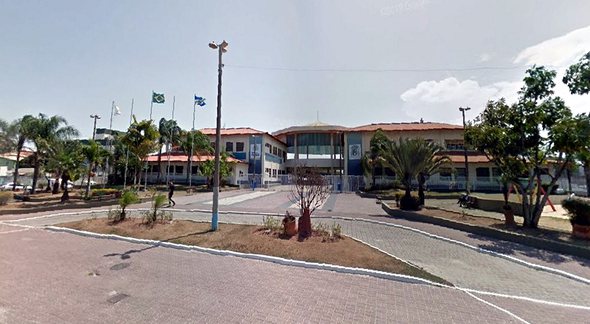 Concurso de Rio das Ostras RJ: sede da prefeitura - Google Street View