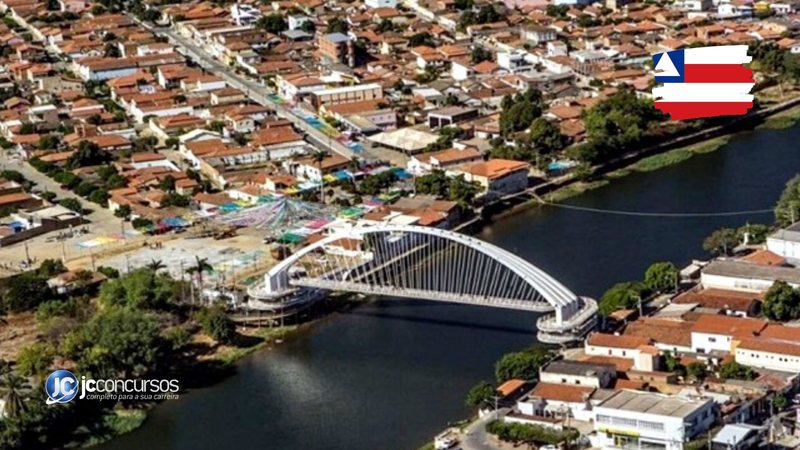 Processo seletivo de Santa Maria da Vitória BA: vista aérea da cidade