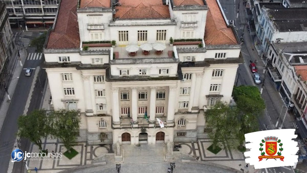 Concurso da Prefeitura de Santos: vista aérea do Palácio José Bonifácio, sede do governo municipal