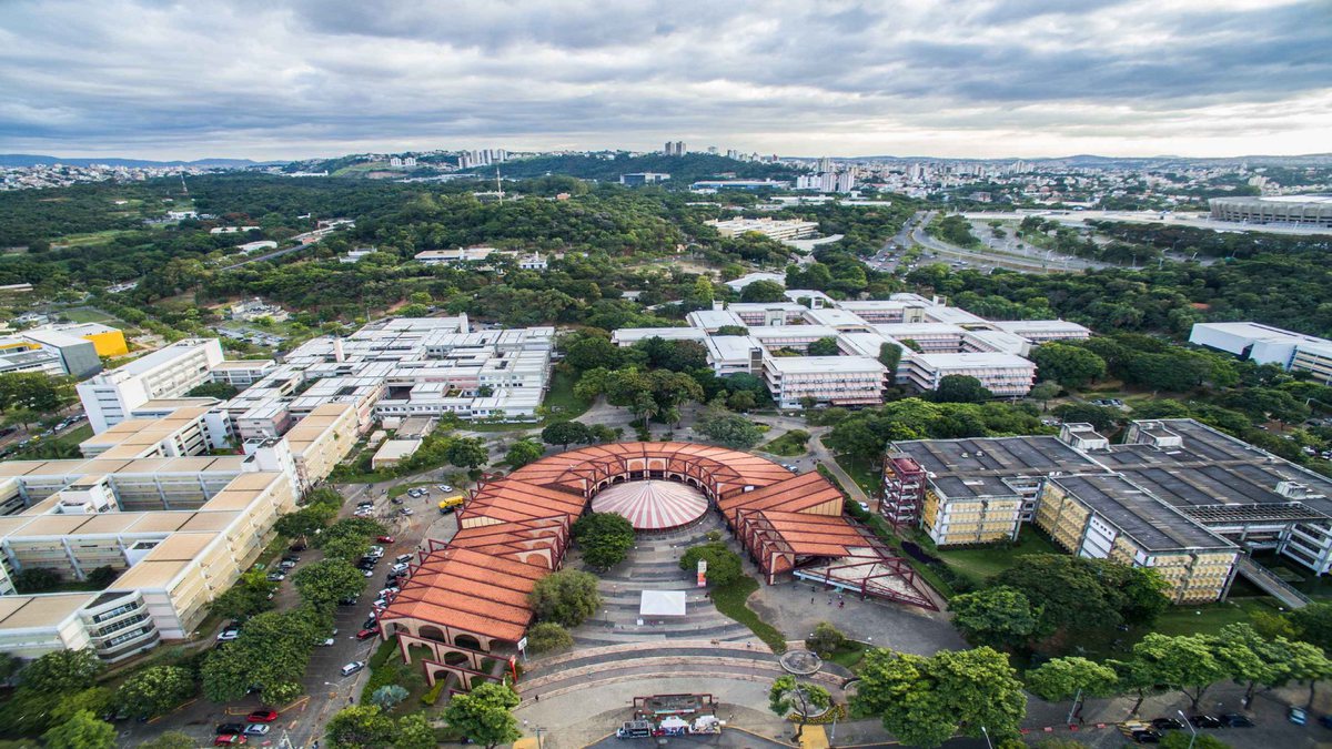Concurso UFMG: vista aérea de câmpus da Universidade Federal de Minas Gerais