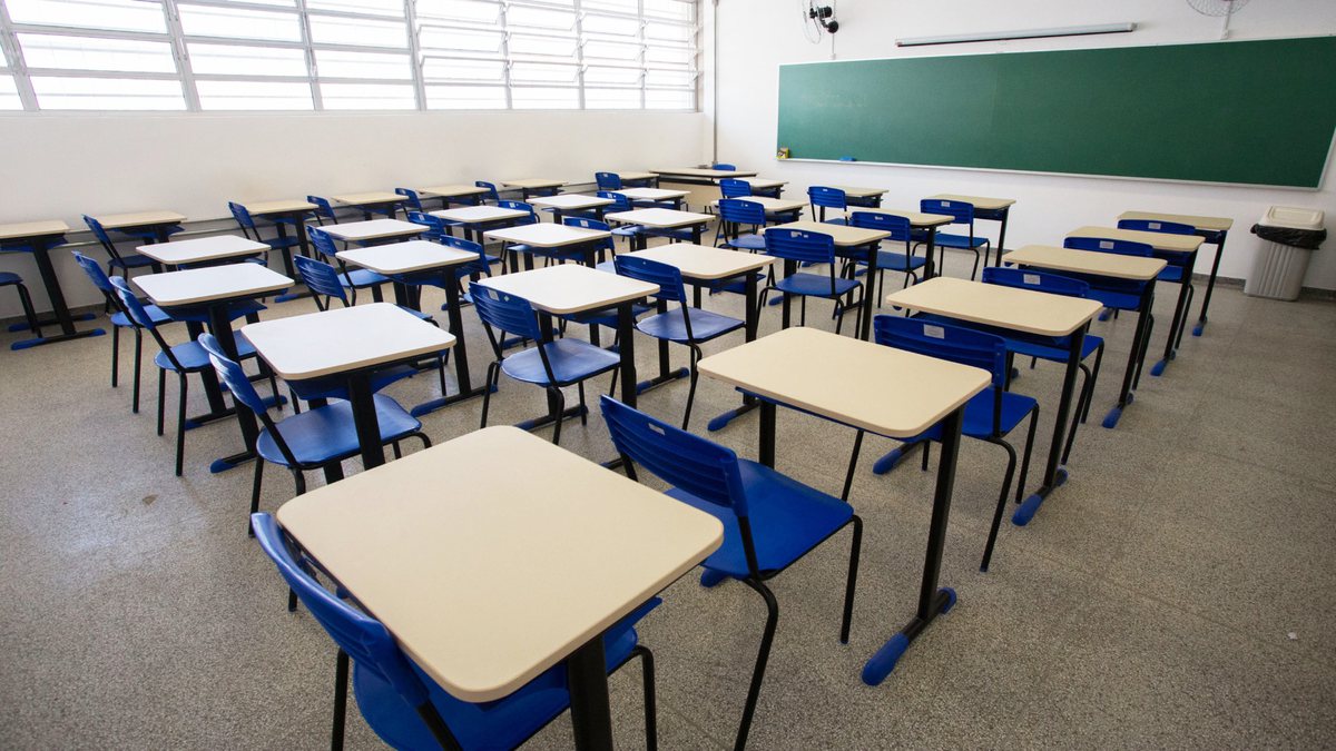 Concursos públicos: sala de aplicação de prova vazia por força da quarentena de Covid-19