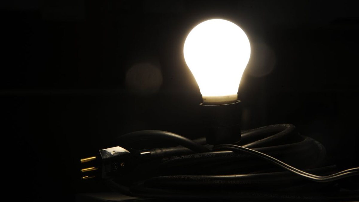 Conta de luz mais cara em SP: lâmpada acesa - Divulgação