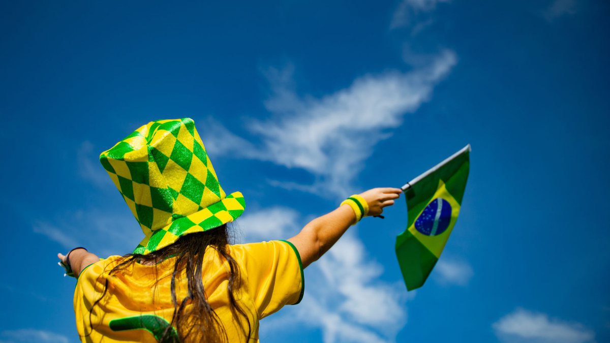 Saiba os serviços públicos que serão alterados na próxima sexta, dia do jogo Brasil x Camarões