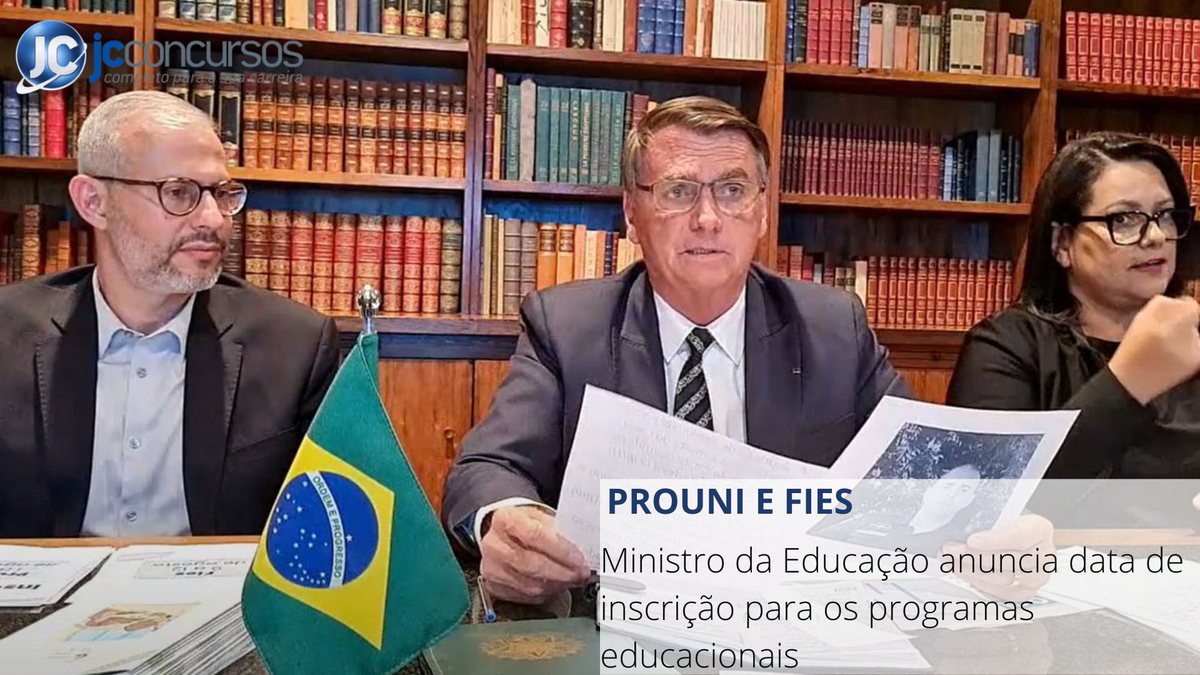 Ministro da Educação, Victor Godoy, e presidente da República, Jair Bolsonaro - Reprodução Facebook