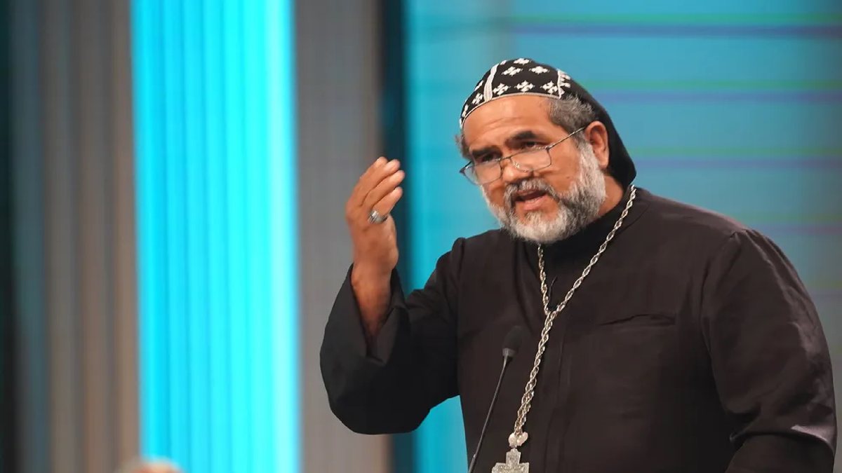 Padre Kelmon não tem “qualquer vínculo com a Igreja sob o magistério do Papa Francisco” - Reprodução/TV Globo