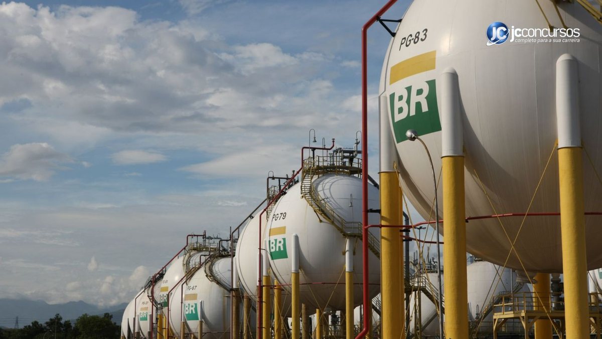 Petrobras enfatiza compromisso de aumentar investimentos em soluções de baixo carbono - Agência Brasil