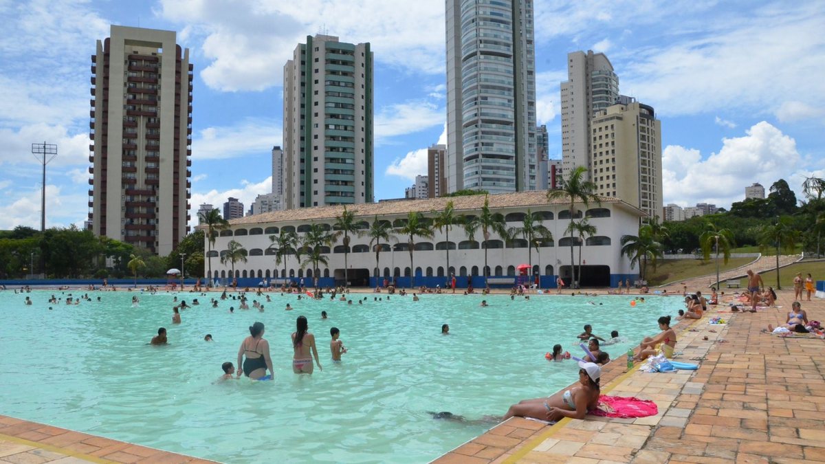 Bolsonaro vetou seis pontos do texto que evita acidentes em piscinas - Prefeitura de São Paulo