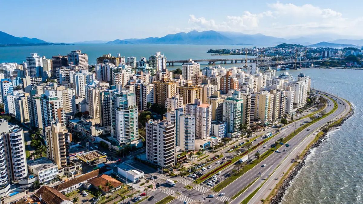 O JC Concursos preparou uma lista com os concursos abertos em Santa Catarina - Divulgação/Florianópolis