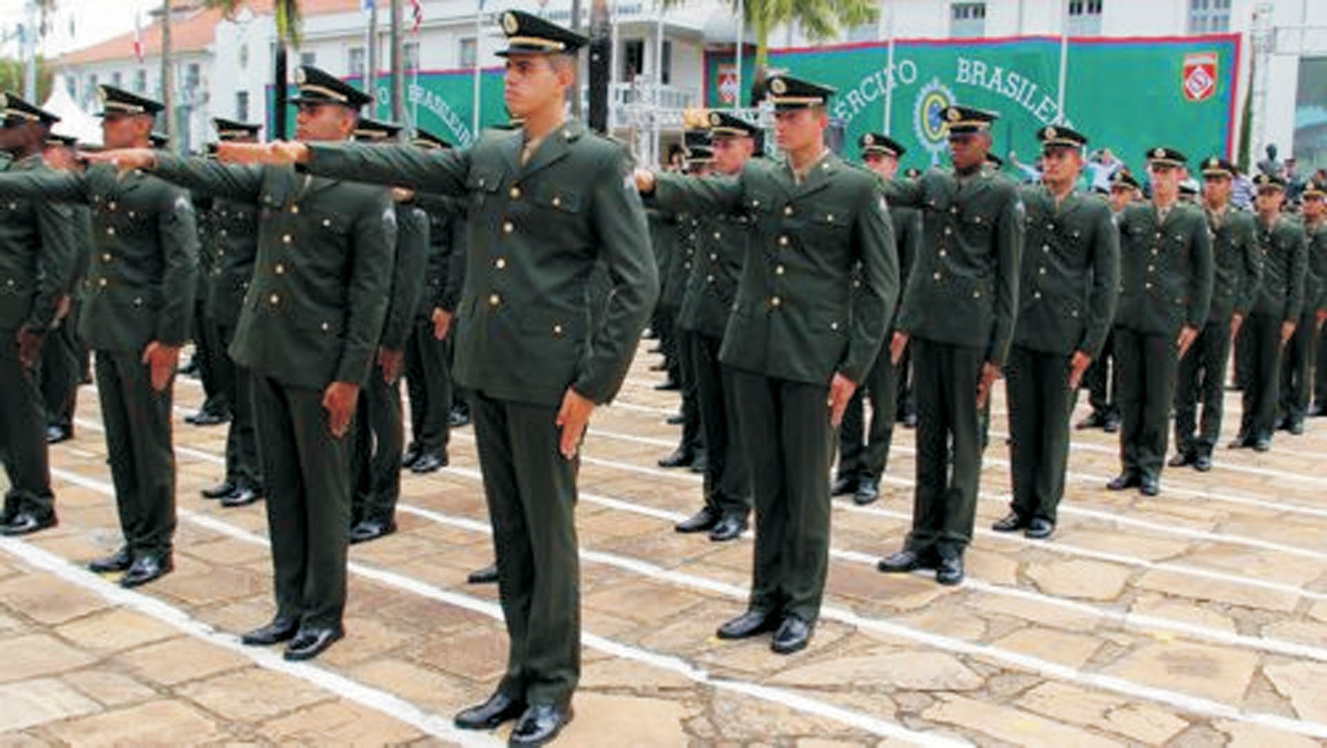 Exército Brasileiro abre concurso com 127 vagas