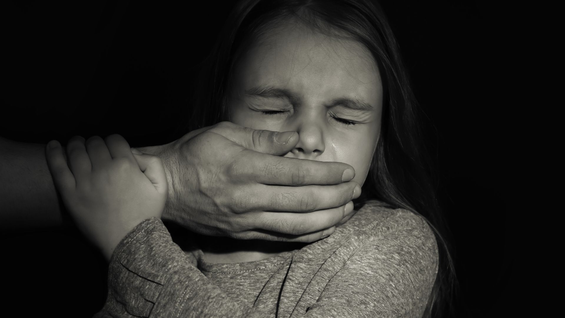Maio Laranja: saiba como denunciar abuso e explorao sexual de crianas e  adolescentes