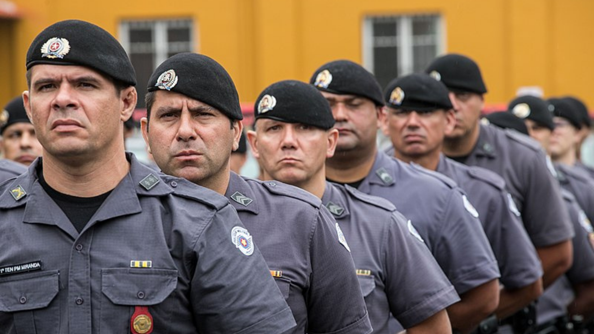 Português Extremo - PM MG SOLDADO 